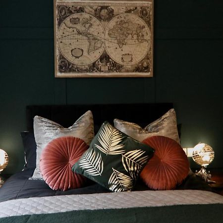 Boutique 5 Bed Home On Birdwell Road - Free Parking Sheffield Eksteriør bilde