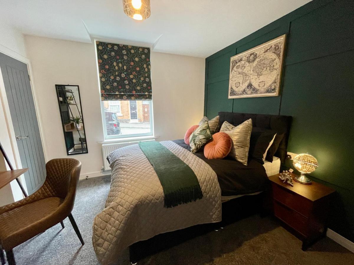 Boutique 5 Bed Home On Birdwell Road - Free Parking Sheffield Eksteriør bilde