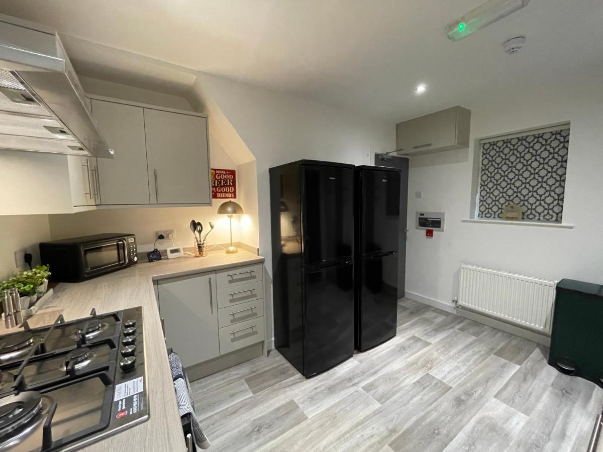 Boutique 5 Bed Home On Birdwell Road - Free Parking Sheffield Eksteriør bilde