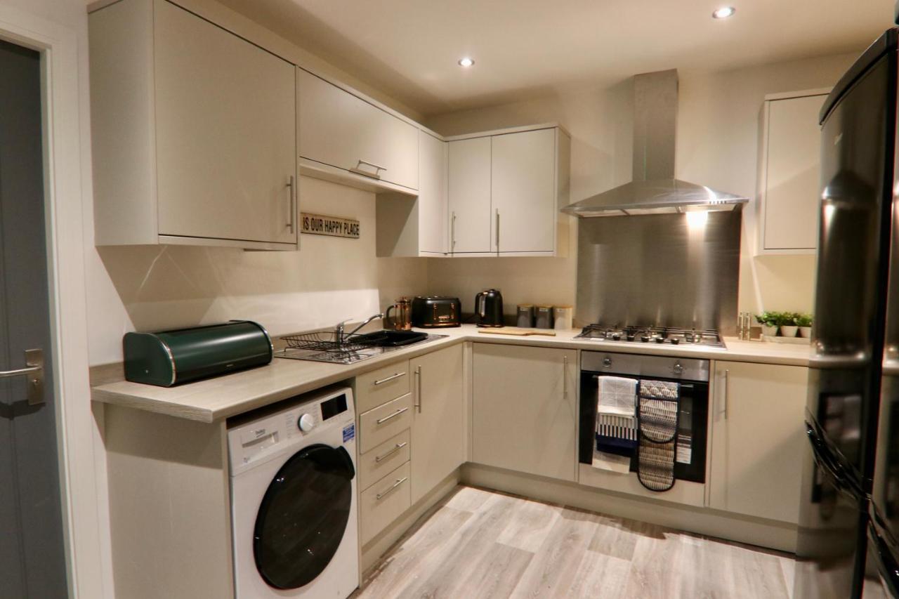 Boutique 5 Bed Home On Birdwell Road - Free Parking Sheffield Eksteriør bilde