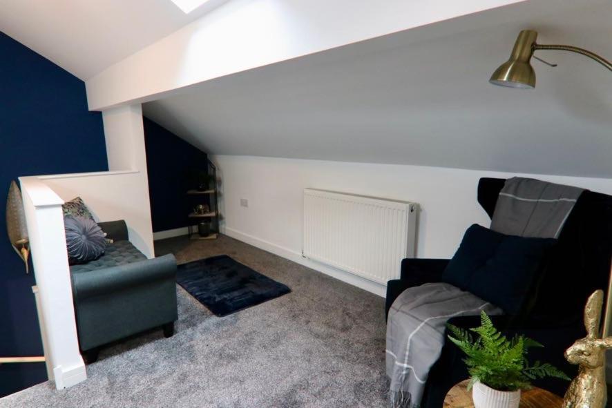 Boutique 5 Bed Home On Birdwell Road - Free Parking Sheffield Eksteriør bilde